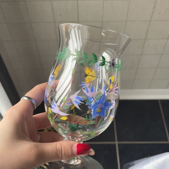 Set of 4 Hand-painted Vintage Painted Glasses - Picture 5 of 7